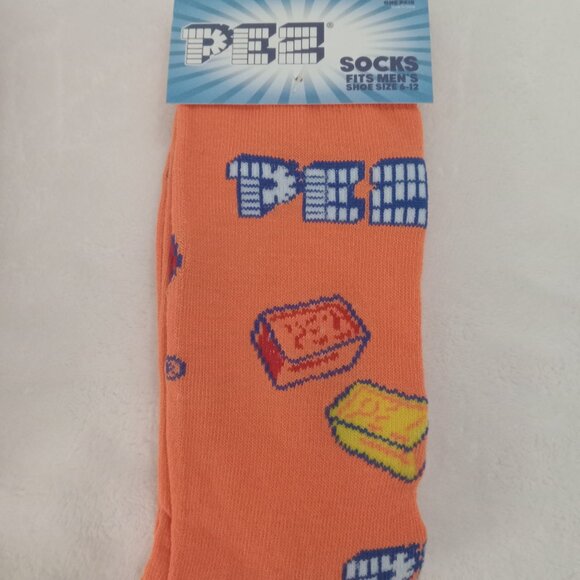 FASHION STATEMENT NWT NOVELTY SOCKS -PRINGLES, PEZ AND OCSCAR MEYER - SIZE 6-12 - Picture 4 of 7